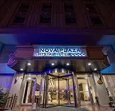 نوا پلازا کریستال